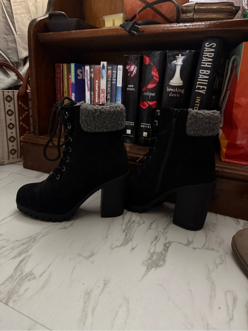 High heel boots